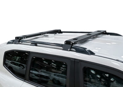 LC200 & LC300 Roof Rail Antenna Mount
